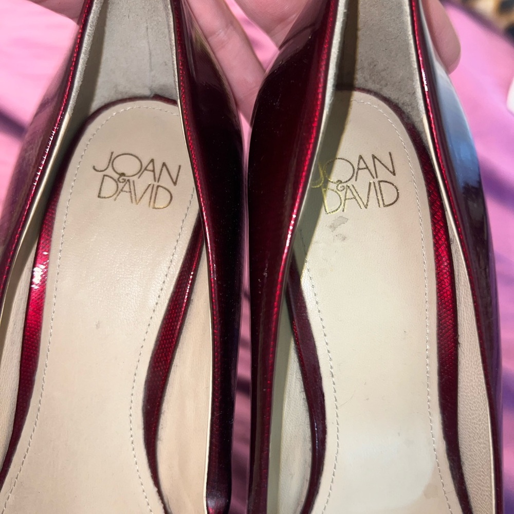 Joan & David Red Heels Elegant Pumps